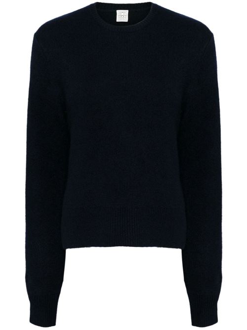 Crewneck sweater