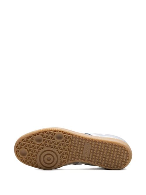 Sneaker argento di ADIDAS caratterizzate da pelle increspata, punta tonda, logo sulla linguetta e allacciatura a stringhe. ADIDAS | JR0035SAMBAOGWSILVMT