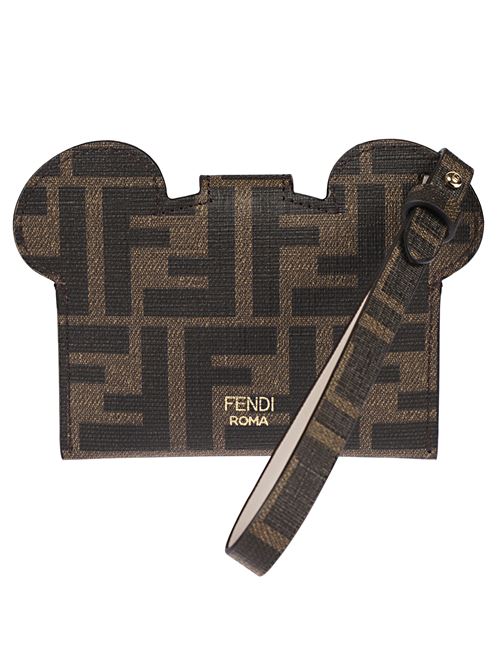 Portacarte in pelle marrone di FENDI caratterizzato dal design a testa d'orso dotato di comparto interno e chiusura con ponte e bottone a pressione nascosto. FENDI | 8M0528AYIYF1TWY