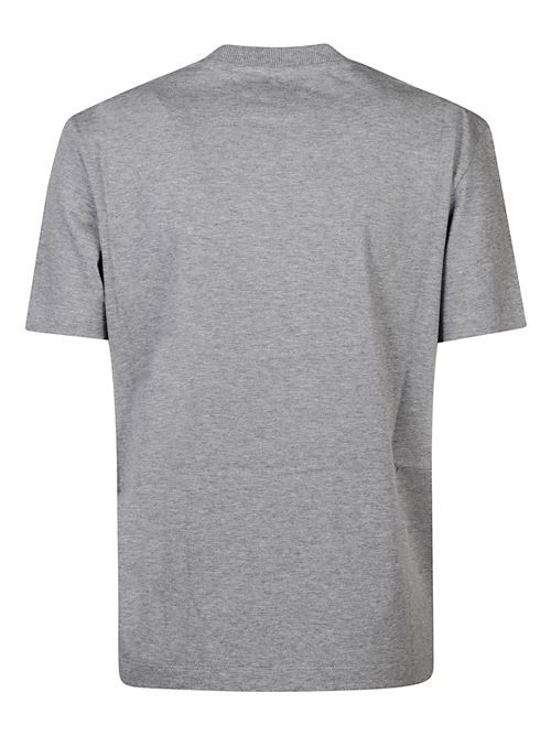 T-shirt grigia di FENDI caratterizzata da stampa Fendi Roma 1925 e dettagli ricamati, maniche corte e girocollo. FENDI | FS7254AVF8F0TAZ