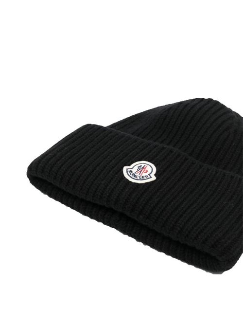 Berretto con logo MONCLER | K20913B00075M1127999