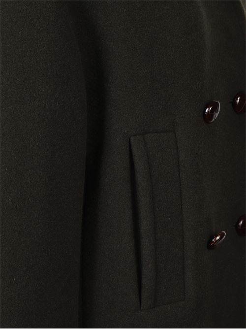 Cappotto corto color kaki di MARANT caratterizzato dal design a doppiopetto, colletto classico, chiusura gancio e bottoni, spalle scese, tasche a filetto laterali e orlo dritto. MARANT | 25AMA0455FAB1D03I67DK